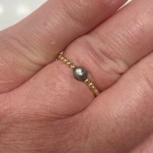 14k Gold Filled Bead Gray Tahitian Keshi Pearl Ring Stretchy Fits 8-9 Handmade